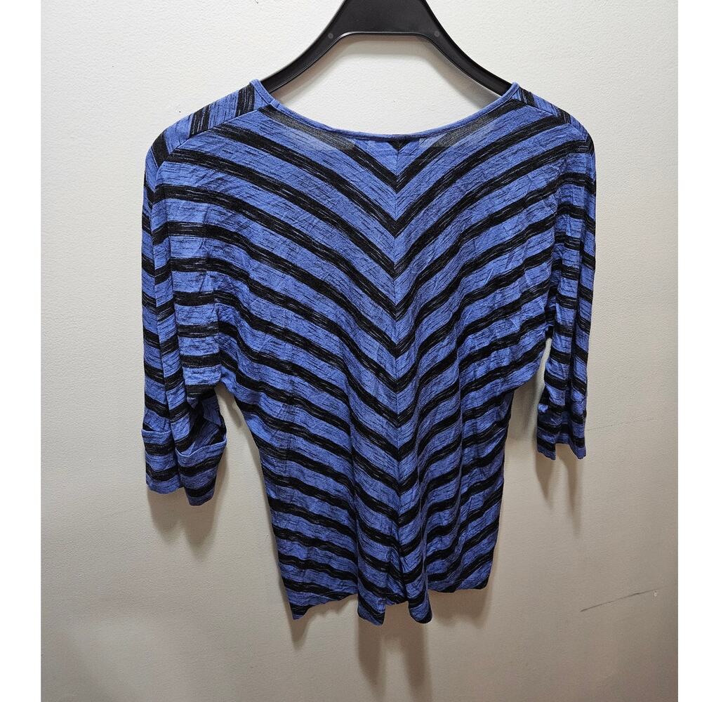 Apt 9 Blue Black Chevron Striped V Neck Top Small 3/4 Sleeve - Picture 2 of 9
